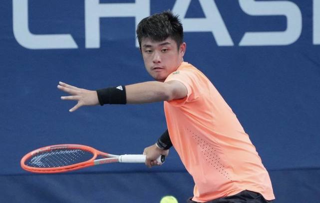 围成为舆论 围成为舆论